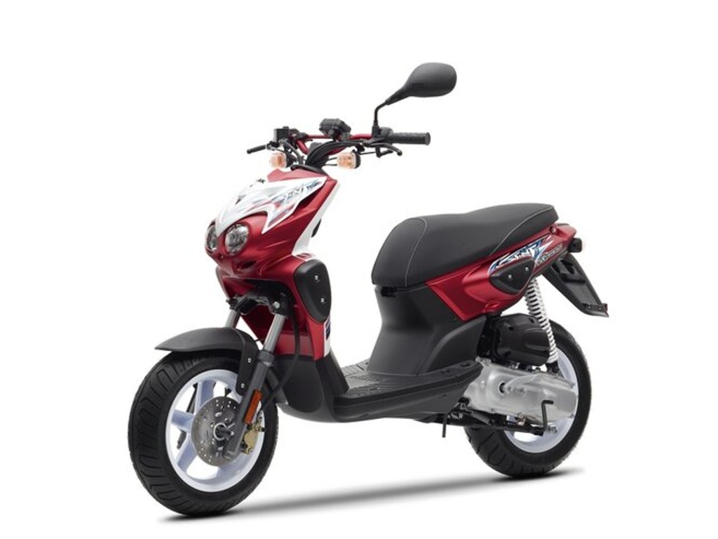 MBK Stunt restauré dans l'atelier Alpes Moto & Scoot